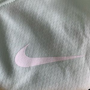Nike Woman’s Dry-Fit Shirt